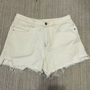 cream jean shorts